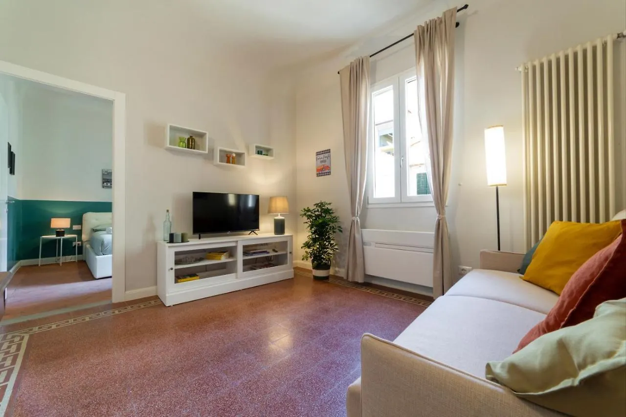 Apartment A Peaceful Oasis By The City Centre Florence
